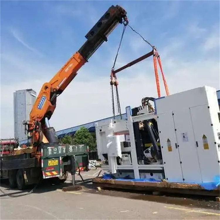 通山附近小吊车联系方式|8-16吨|本地及时服务